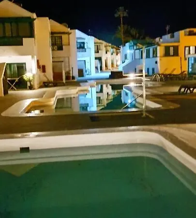 Lägenhet Casa Robyka